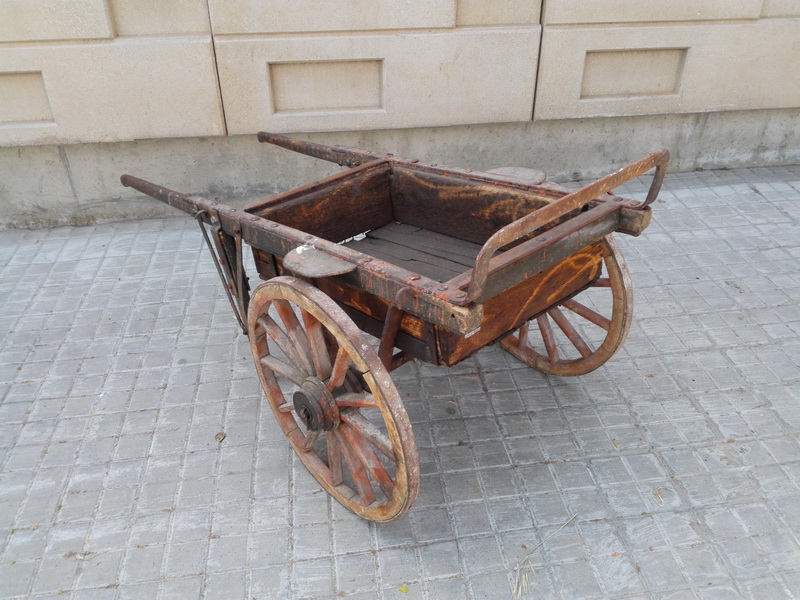 carro carretilla madera hierro 72-88x62-89x87-177 (74eu.) 1u